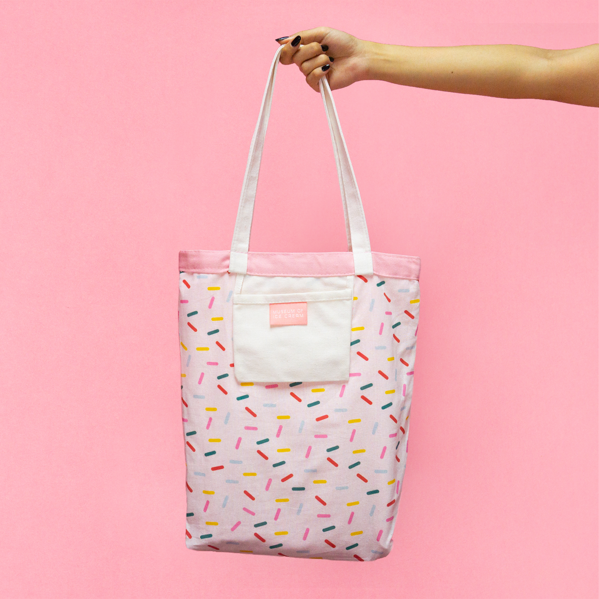 PINK MOIC SINGAPORE TOTE BAG – Museum of Ice Cream Singapore